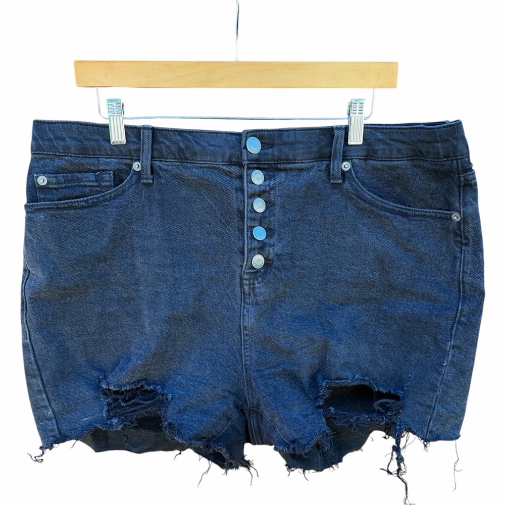 torrid Black Distressed Button-Front Denim Shorts
